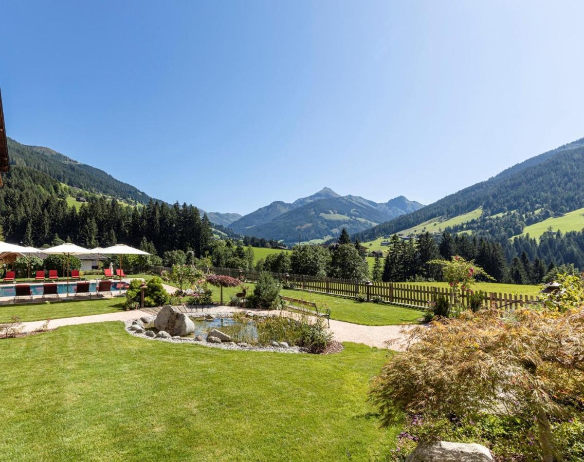 Alpbacherhof Mountain & Spa Resort Bagian luar foto