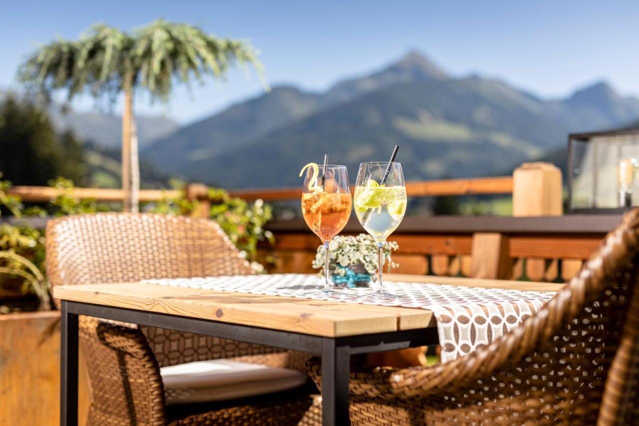 Alpbacherhof Mountain & Spa Resort Bagian luar foto